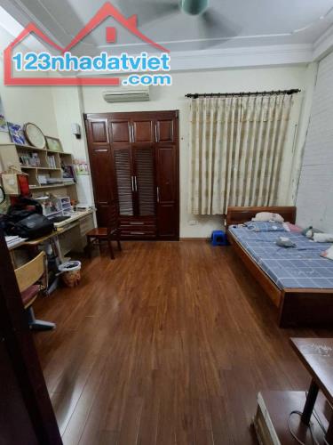 NGÕ  PHỐ PHAN KẾ BÍNH ,CỰC RỘNG - MỘT NHÀ RA PHỐ - VỊ TRÍ ĐẸP ĐỈNH  - SỔ ĐỎ HOA KHÔI - HÀN - 2