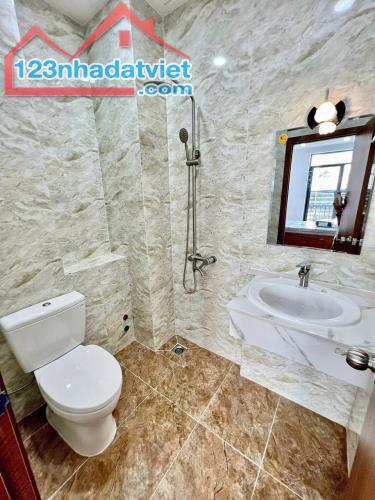 CHDV đẹp nhất khu 860/ Xô Viết Nghệ Tĩnh P25 (4x18m) 5 tầng 11PN có thang máy HĐT 50tr/thg - 3