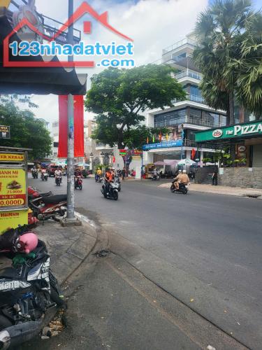 CHÍNH CHỦ CHO THUÊ MẶT BẰNG LẦU 1 TẠI QUẬN TÂN PHÚ