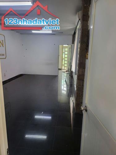 CHÍNH CHỦ CHO THUÊ MẶT BẰNG LẦU 1 TẠI QUẬN TÂN PHÚ - 2