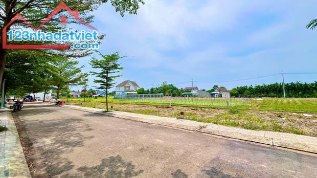 Sở hữu ngay nền đất sổ riêng tại khu dân cư Tân Phú Trung - 85m² - 2 tỷ 195. - 1