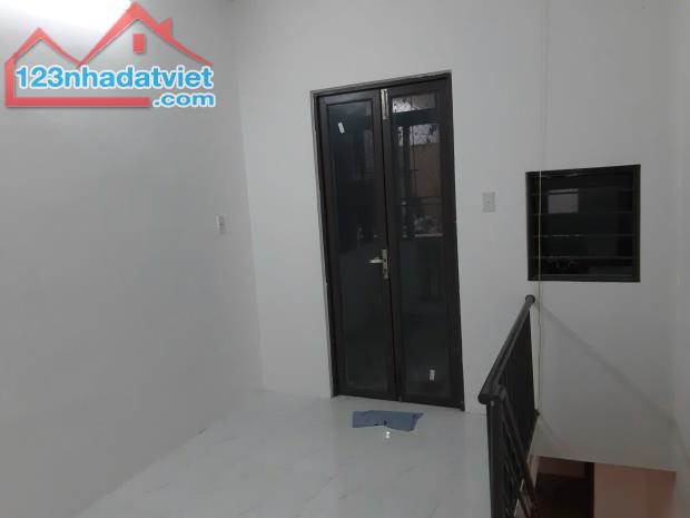 ♣ Nhà Kiệt 149 Lê Đình Lý, Ô tô đậu 70m, DT33m2, 2 tầng sạch đẹp, 2.08 tỷ - 1