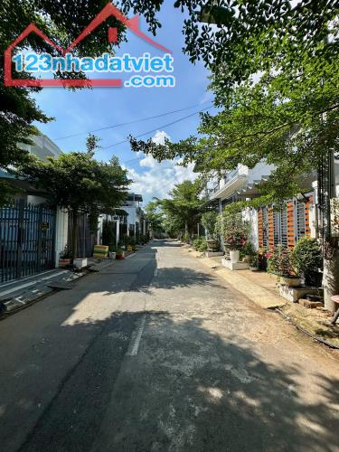 +1 Đất nền khu dân cư Đẳng Cấp sổ sẵn giáp phường Bửu Long - 1