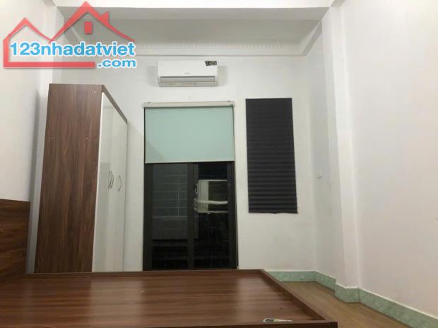 Bán gấp giá rẻ Trương Định 55m, 3 tầng, mặt tiền 2m/6m, 7.1 tỷ Hoàng Mai. - 1