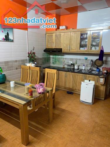 SIÊU PHẨM CỰC HIẾM NHÀ 2 TẦNG Tuyến 2 đường Cam Lộ, Hùng Vương, Hồng Bàng, TP. Hải Phòng