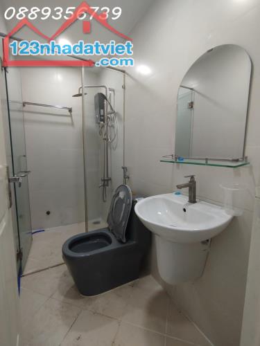 CHỦ CẦN BÁN GẤP – NHÀ ĐẸP 2 TẦNG – ÂU DƯƠNG LÂN – RẠCH ÔNG – QUẬN 8 – GIÁ CHỈ 4.2 TỶ - 1