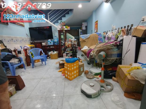 CHỦ CẦN BÁN GẤP – NHÀ ĐẸP 2 TẦNG – ÂU DƯƠNG LÂN – RẠCH ÔNG – QUẬN 8 – GIÁ CHỈ 4.2 TỶ - 2