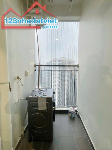 Cần bán gấp căn hộ 2PN, 2VS tại toà A14 KĐT Nam Trung Yên, Cầu Giấy, Hà Nội - 2
