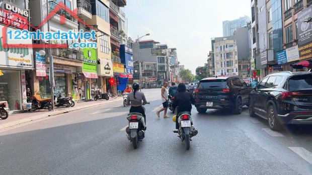 BÁN CĂN HỘ CHUNG CƯ CAO CẤP LÕI NGỌC LÂM 115M, MT5M, LÔ GÓC, NỘI THẤT XỊN ĐẸP.
