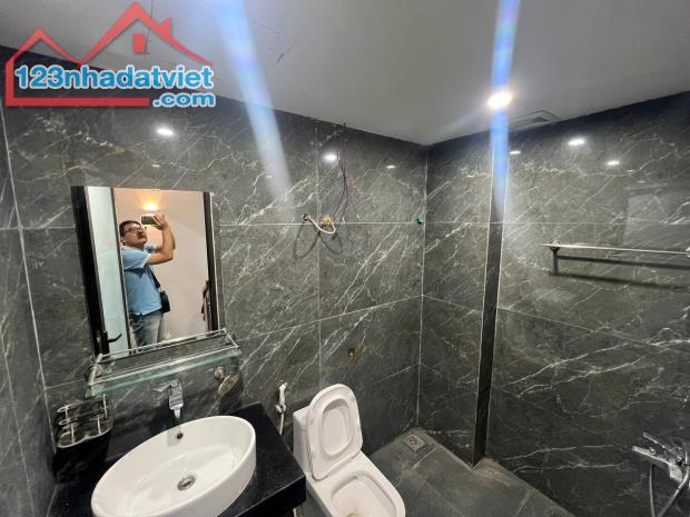 MẶT PHỐ NGUYỄN VĂN LỘC 23 TỶ KINH DOANH SẦM UẤT MẶT TIỀN 4.5M - 4