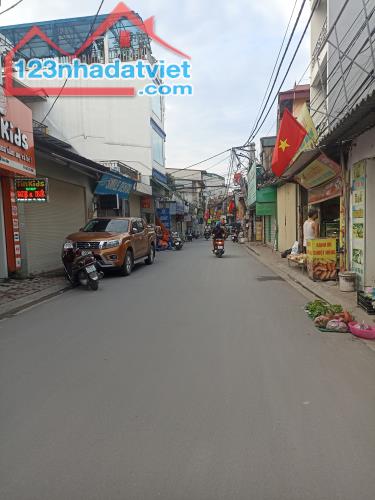 Hoa Hậu Kim Chung Đông Anh Diện Tích 70m-Lô Góc Ô Tô Chánh Chạy Vòng Quanh Đất Cạnh KCN