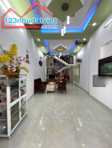 🔥Bán nhà 2 tầng đẹp long lanh, Kiệt 99 Thái Thị Bôi. Diện tích 98m2. Giá bán 3,8 tỹ