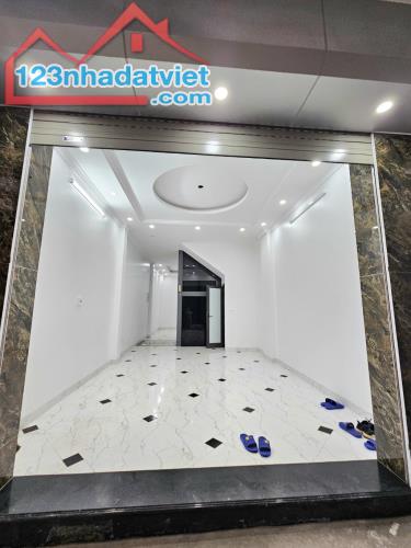 BÁN NHÀ MỚI 51M2 - 5T MỚI - THANG MÁY - QUAN HOA - CẦU GIẤY - HAI THOÁNG 12.8 TỶ