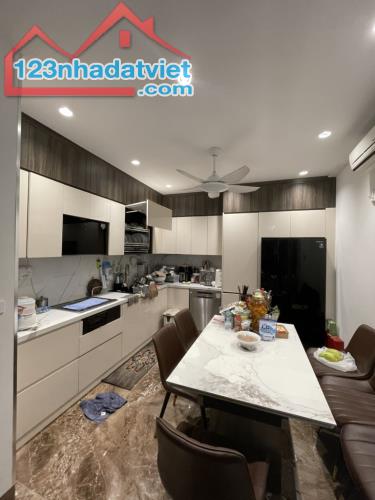 Bán nhà Ngọc Hà, Ba Đình, 48m2, 5 tầng, Mt 3.6m, chỉ 18 tỷ - 4