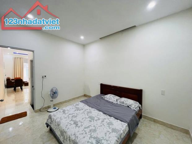♪Nhà sau MT Hùng Vương gần Big C, 56m2, 2 tầng, 3PN, nhỉnh 3 tỷ - 4