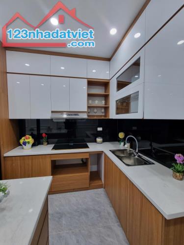 NHÀ ĐẸP CẦU GIẤY NGÕ 86 CHÙA HÀ, DT 45M* 6 TẦNG, GIÁ 19.5 TỶ - 2