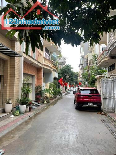 BIỆT THỰ MINI TRUNG TÂM THÀNH PHỐ – GIÁ MỀM CẦN BÁN GẤP!