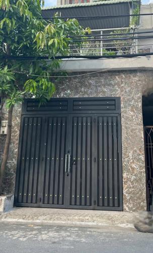 Cần bán, Mặt tiền kinh doanh, Nguyễn Ảnh Thủ, quân 12- 70m2, giá siêu rẻ, chỉ 4,1tỷ. - 1