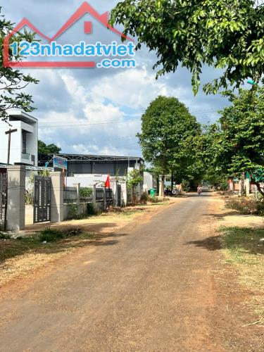 Đất mặt tiền A1 thôn 4 CưEbur - 5.12 x 22m - giá 1.290 tỷ - 1