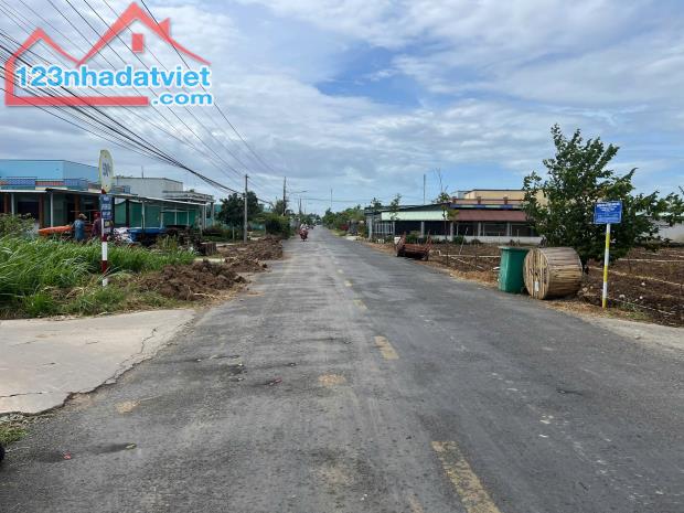 3,5 tỷ - B.á.n 1.500m2 đất đẹp, 2 mặt tiền nhựa HL07, Tân Thành, Gò Công Đông, Tiền Giang. - 2