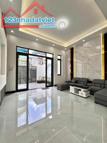 Bán nhà cấp 4 giáp Bửu Long 100m2 sổ riêng full thổ cư chỉ 400tr - 1