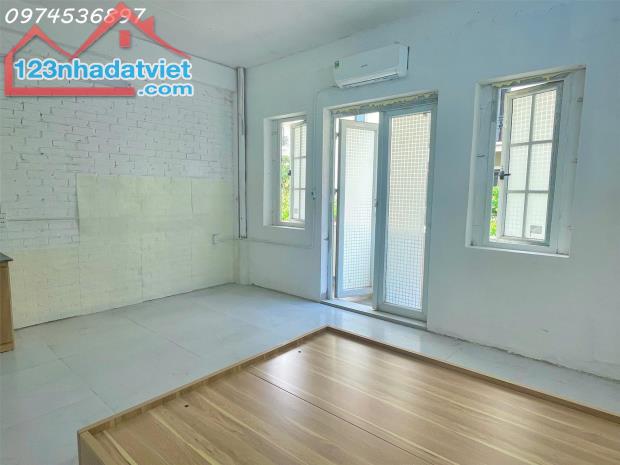 Chính chủ cho thuê phòng trọ mới xây Tầng 2,KĐT Phú Lương ban công to rộng -Khép kín - 2