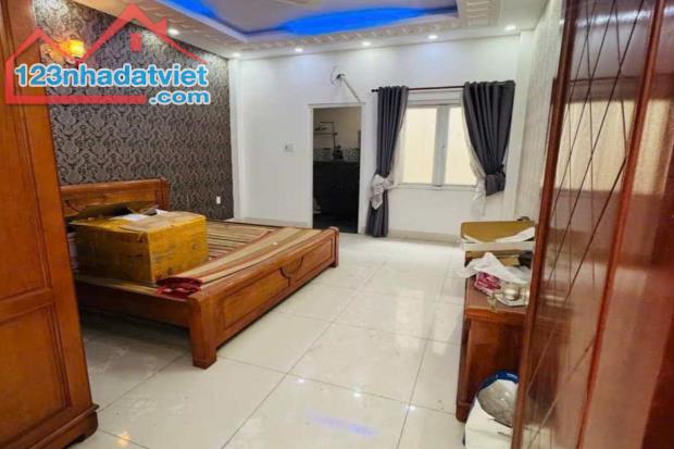 Bán nhà hẻm 4m, Lạc Long quân, Tân Bình, 57.8 m² (3.9m x 14m), 4 tầng - Giá 6.95 tỷ TL - 5