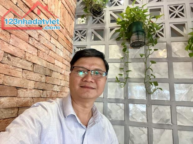 Nhà hẻm ô tô Quận 11, đối diện Đầm Sen. Diện tích 168m², thu nhập cho thuê 25 - 4