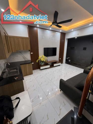 NHÀ ĐẸP - NGÕ THÔNG - CÁCH MẶT PHỐ 15M - KINH DOANH ONLINE - SÁT CÔNG VIÊN GIÁ 5 TỶ 950 - 1