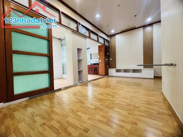 Bán căn hộ TT Trần Đại Nghĩa - Bách Khoa khu giảng viên sạch thoáng , dt 50M giá 2.39 tỷ - 1