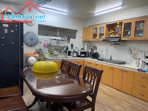 🔥BÁN NHÀ 4 TẦNG MẶT TIỀN TRẦN THÁNH TÔNG – SƠN TRÀ 	•	DT 91m², MT 4.5m – đường lớn 30m, - 1