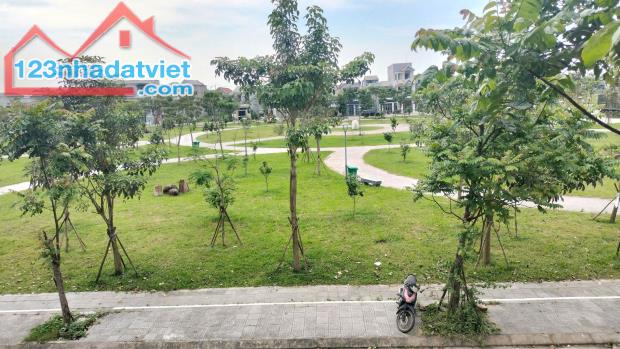 Bán nhà 3 tầng KQH Hương Sơ, mặt tiền đường Đức Bưu, View công viên Hoàng Mai, chỉ 2,6 tỷ - 5