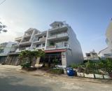 Cần Bán Dãy Nhà Trọ 166m2 full Thổ, Ngang Khủng 8.8M. Lê Văn Việt - Tân Phú. Tp.Thủ Đức
