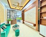 Bán nhà Thanh Lân - Hoàng Mai, 5 tầng đẹp, cách ô tô tránh chỉ 20m, giá 5.8 tỷ!