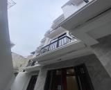 BÁN NHÀ 5 TẦNG CÓ THANG MÁY – PHỐ VĨNH PHÚC, QUẬN BA ĐÌNH – GIÁ 7 TỶ 🔹 Diện tích: 32m² 🔹