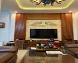 Thái Thịnh, Đống Đa - Gần Phố - Ở Ngay - Full Nội Thất - 42m*5T. Chỉ 11.2 tỷ.