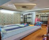 Chính chủ gửi bán nhà chính chủ lâu năm Quận 10 - Giá rẻ bất ngờ