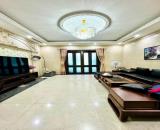 NHÀ 5 TẦNG, PHÂN LÔ, NGÕ THÔNG, Ô TÔ TRÁNH, NỘI THẤT XỊN, Ở NGAY, KINH DOANH QUẬN CẦU GIẤY