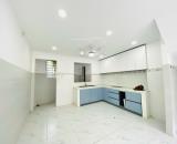 Nhà phố đẹp, vị trí đắc địa Trường Thọ Ngay Chợ Thủ Đức
