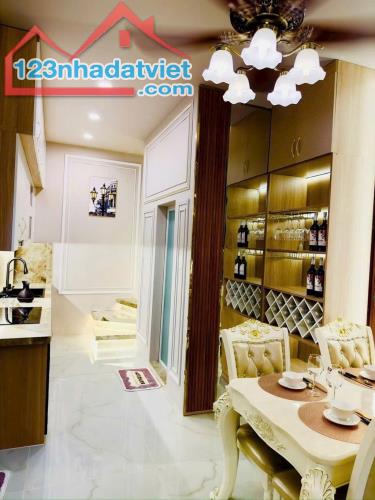 Lạc Long Quân Phường 10 Tân Bình - Nhà đẹp giá siêu rẻ - Chỉ 4.299 tỷ - 1