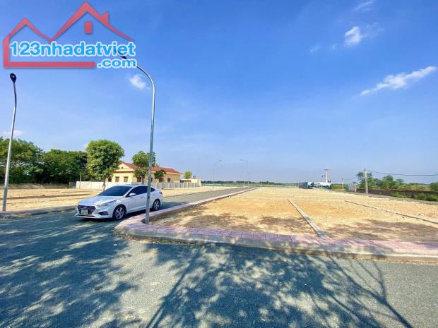 Khoang Mái, Đồng Trúc. BÁN ĐẤT THỔ CƯ 90M2 - VỊ TRÍ VÀNG ĐẠI LỘ THĂNG LONG - THẠCH THẤT -
