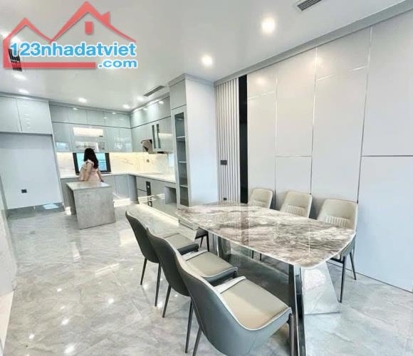 TÔI CẦN BÁN NHÀ  ĐỘI CẤN BA ĐÌNH 35M2 6 TẦNG THANG MÁY 7,5 TỶ FULL NỘI THẤT - 1