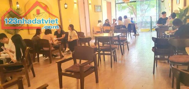 Bán nhà mặt phố Trấn Vũ, Ba Đình 130m2, 5T thang máy, 3 mặt thoáng view Hồ Trúc Bạch