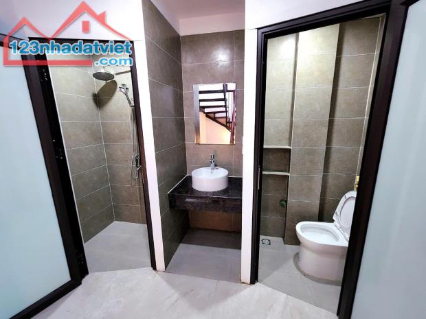 Bán nhà 3 tầng Tứ Liên - Diện tích 32m2 - Nhà đẹp ở ngay - Ko quy hoạch 3,55 tỷ - 5