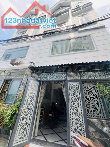 Hẻm Xe Hơi Sát Mặt Tiền 45m2 - Chỉ 5 Tỷ Hơn - 4 Tầng 3PN - 1