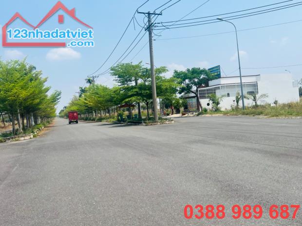 💥 Ngộp quá rồi, cần bán gấp 2 lô đất ngay Daresco – Đức Hoà, Long An