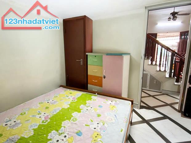 BÁN Nhà 2 tầng Lạc Long Quân  – gần Hồ Tây GIÁ 10TY DT 45m2 LH 083.2865.116 - 3