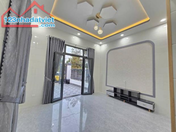 Bán Nhà Cấp 4 Mặt Tiền 85,8m hẻm thông 8m Gần Cầu Ông Thìn ! - 1