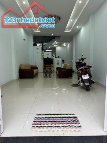 Cho thuê nhà nguyên căn tại  Đường Quang Trung, Phường 8, Quận Gò Vấp - 2