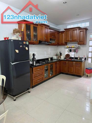 Cho thuê nhà nguyên căn tại  Đường Quang Trung, Phường 8, Quận Gò Vấp - 3
